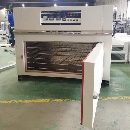 潔凈無塵烘箱在半導(dǎo)體行業(yè)中的作用